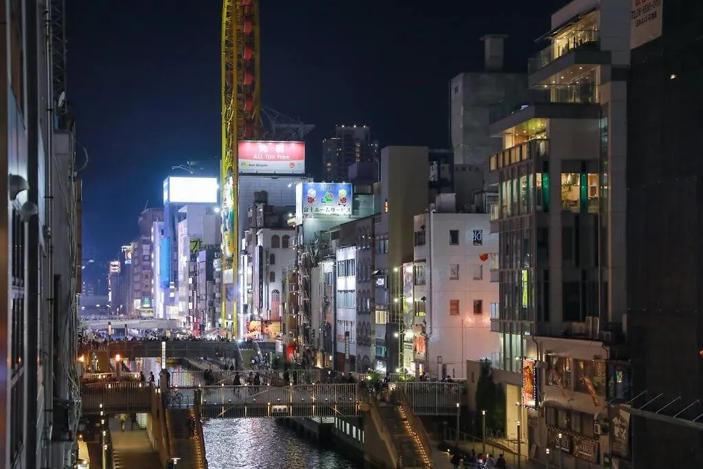 道頓堀民泊51,道頓堀真ん中,Mini浮世絵美術館,心斎橋,家族旅行,Family Trip Osaka Apartman